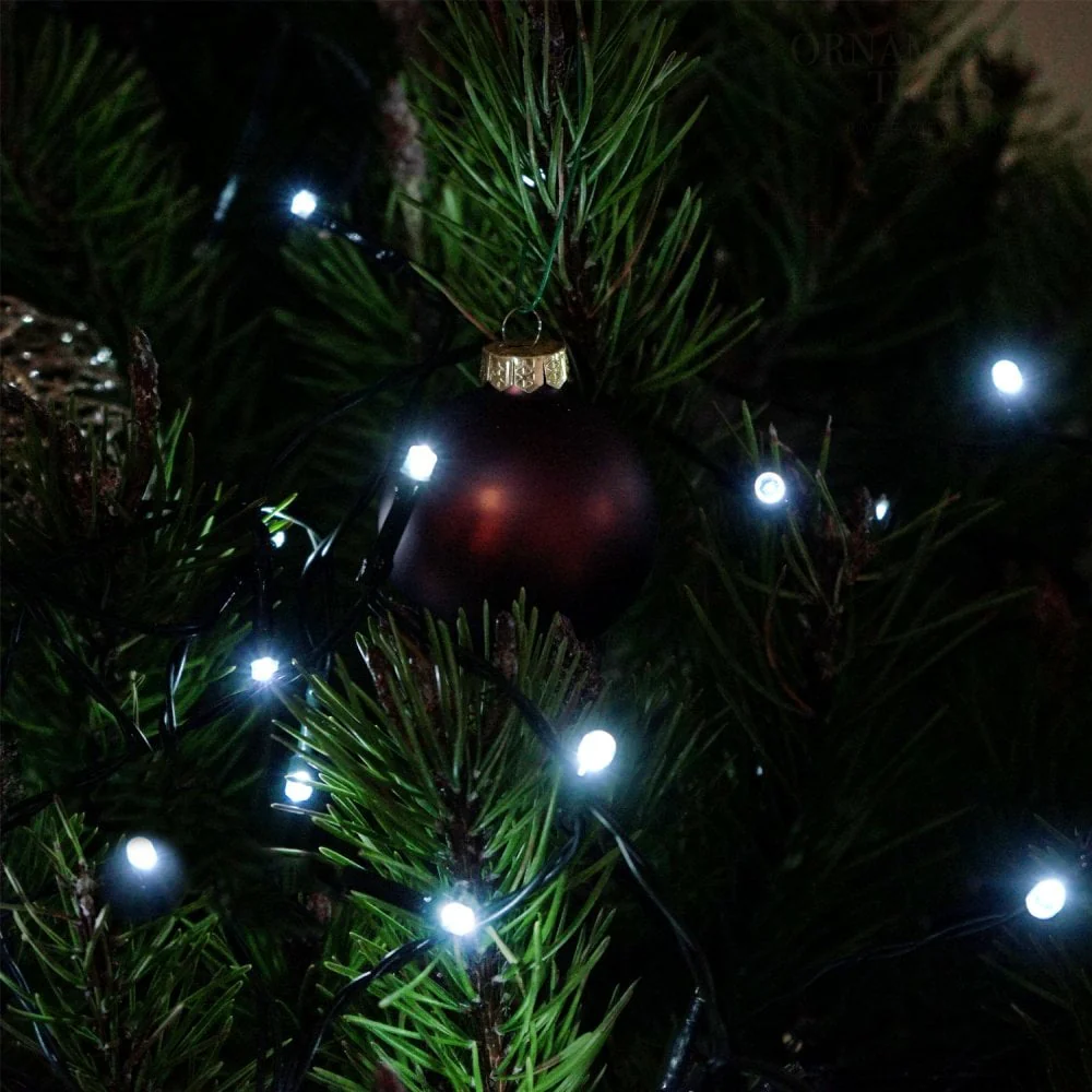400 Cool White Christmas Lights
